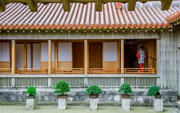沖縄本島・絶景ドライブ 二泊三日のカバー画像
