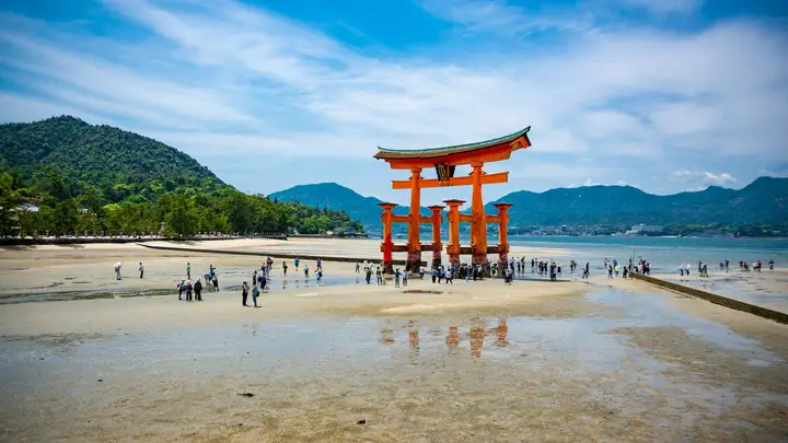 広島・世界遺産を巡る 二泊三日のカバー画像